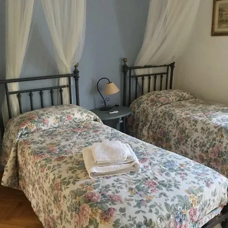 Pera Villa Corsanico-Bargecchia